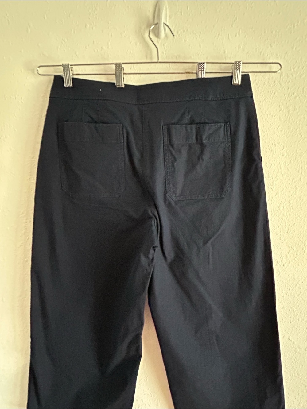 Talbots Wide Leg Cropped Pants Size 14 Navy Blue Nautical Gold Buttons Preppy - Picture 7 of 9